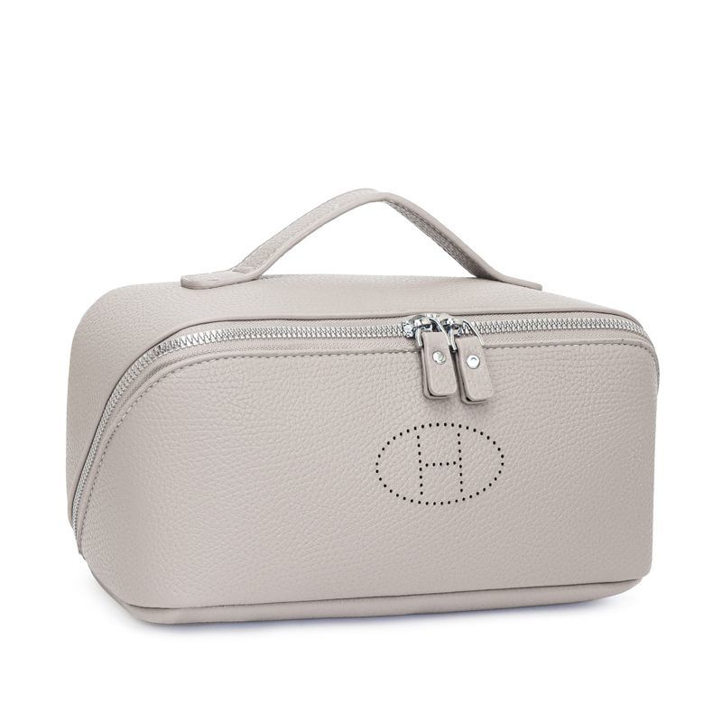 Hermes化粧ポーチ レディース