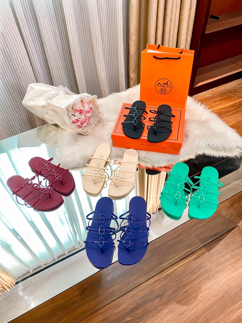 Hermes女性向けビーサン