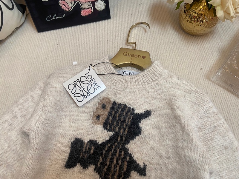 ブランドLOEWE子供ニット上着ゆったり