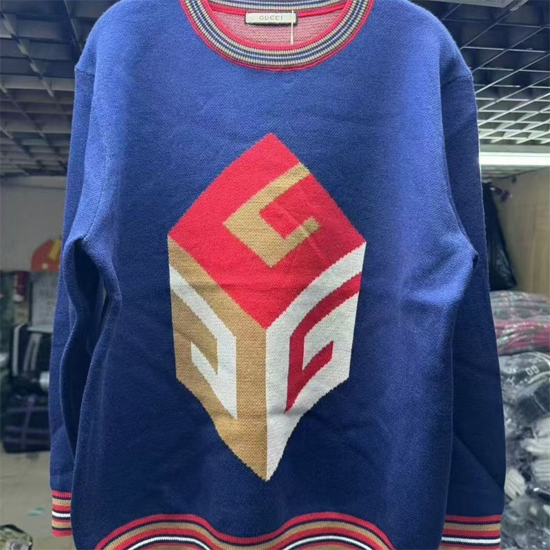Gucci ブランドニットカットソー