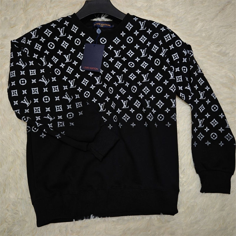 ルイヴィトン秋冬服パーカー