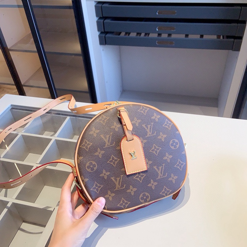 ルイヴィトンレディースショルダーバッグ