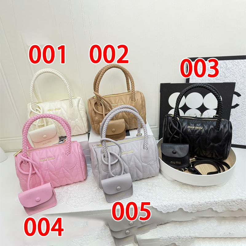 MiuMiuブランドショルダーバッグ