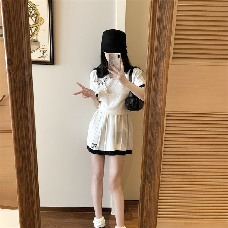 ブランドMiuMiuセットアップ レディース