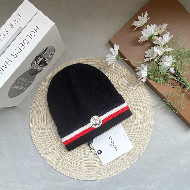 モンクレールニットキャップ