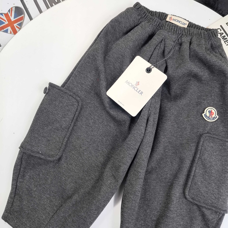 モンクレール子供長ズボン