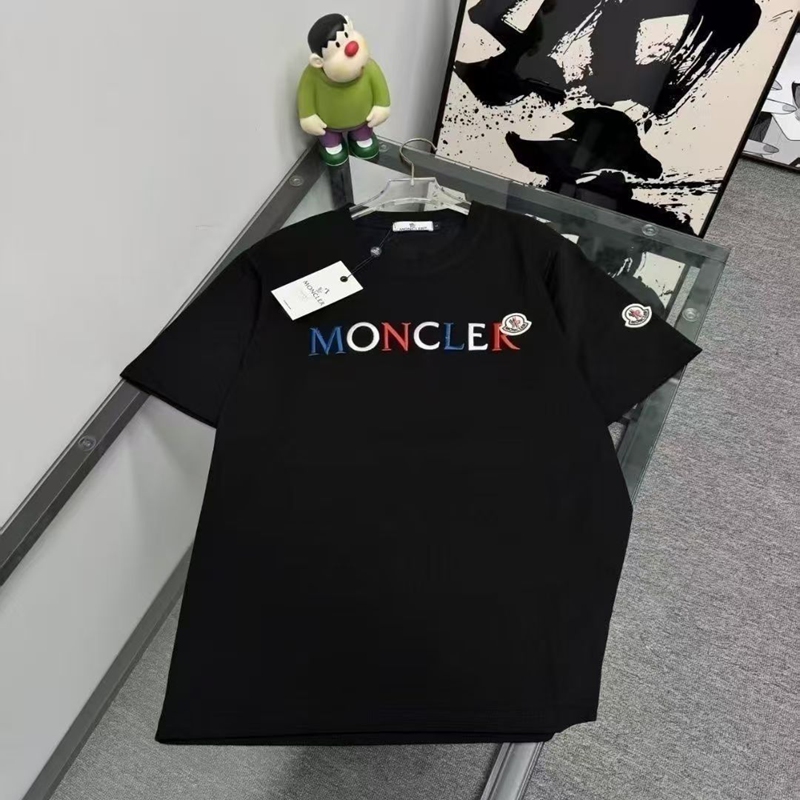 ブランドMoncler 半袖tシャツ