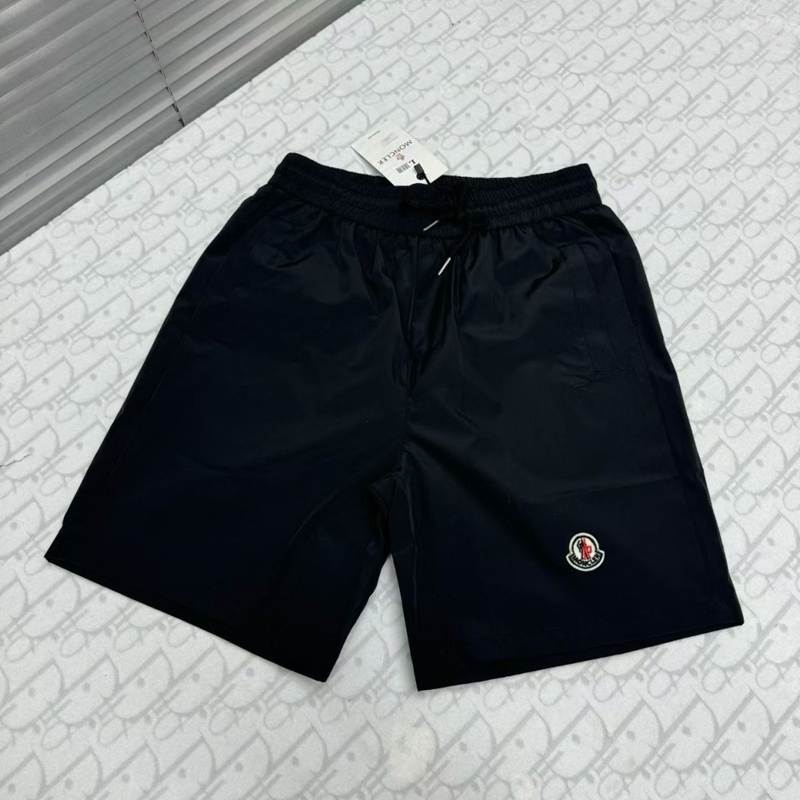 MONCLERショートパンツ 速乾