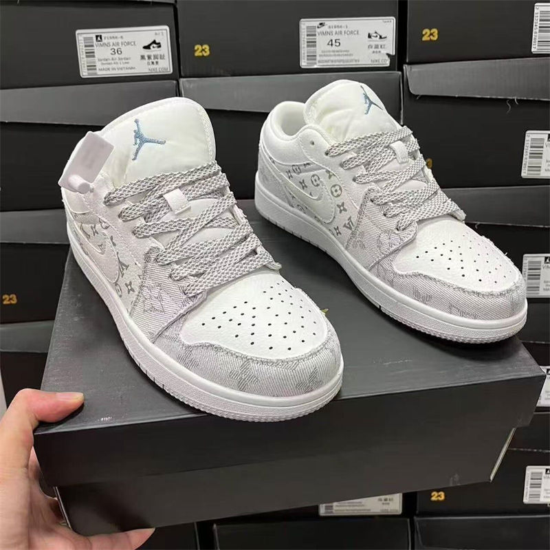 ナイキ＆LV ジュニアバスケットシューズ