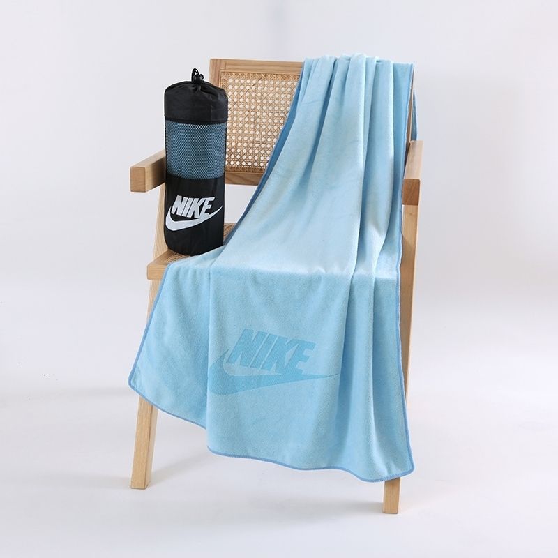 ブランドNike メンズバスタオル