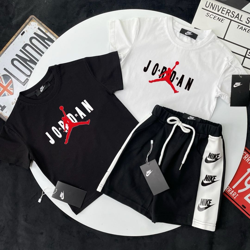 ブランドナイキ子供短袖ｔシャツ