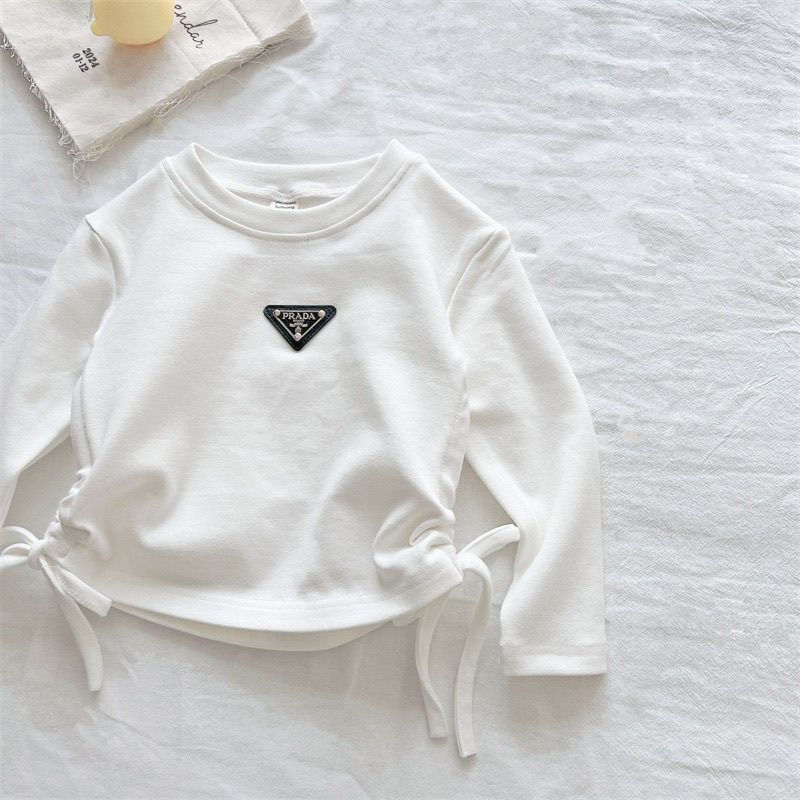 ハイブランド子供の長袖ｔシャツ