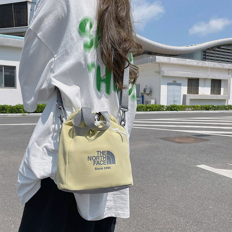 ザノースフェイスバケットバッグ