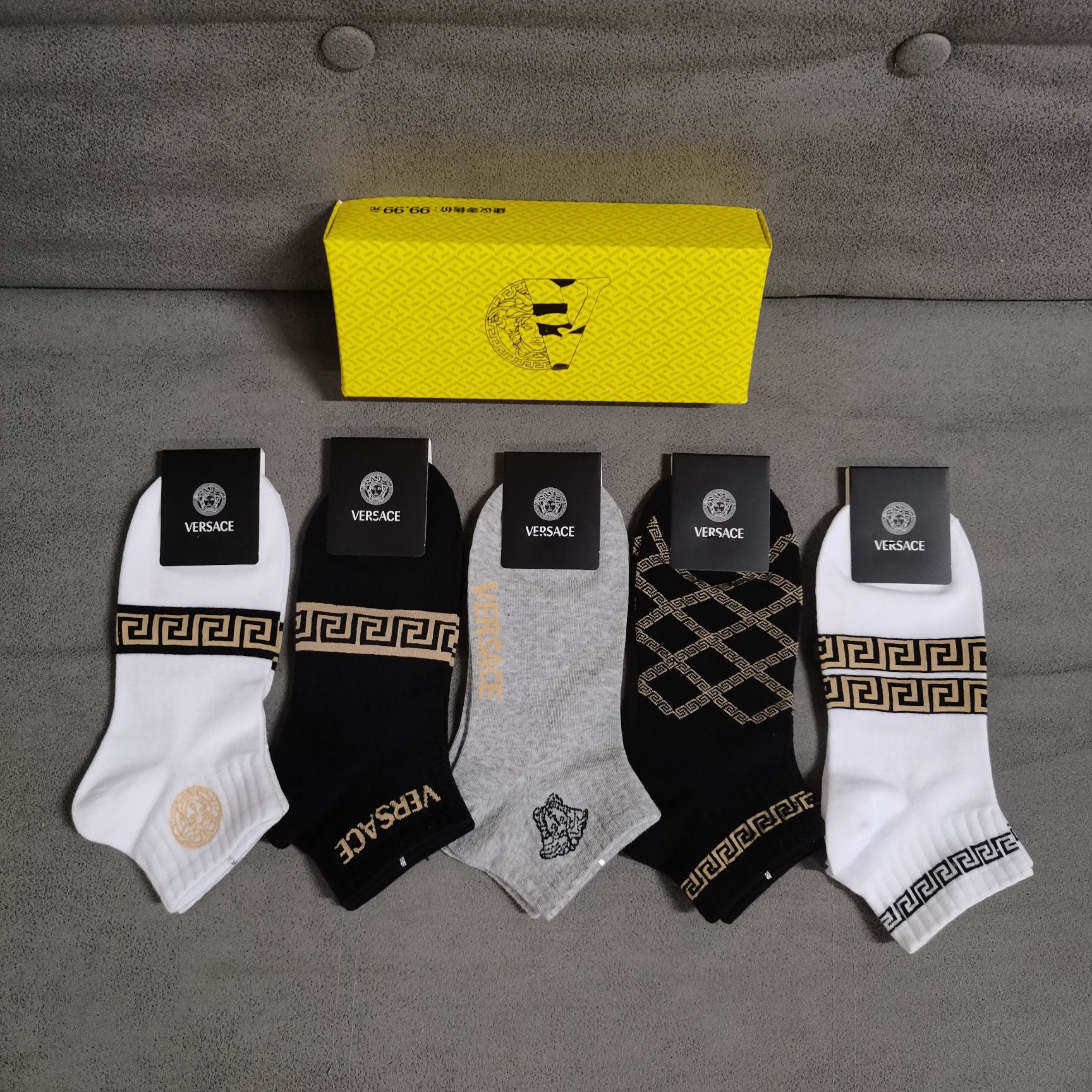 Versace コットン 靴下 メンズ 